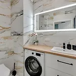 Rentplanet - Chlebova Aparthotel Gdańsk