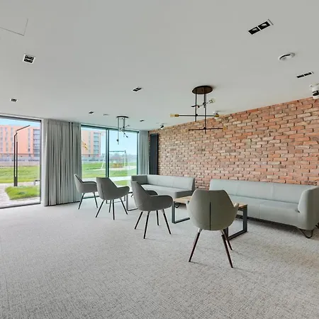 Hotel apartamentowy Rentplanet - Chlebova 3*