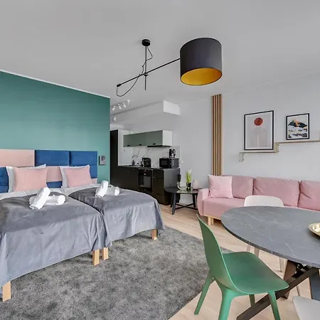 Rentplanet - Chlebova 4*