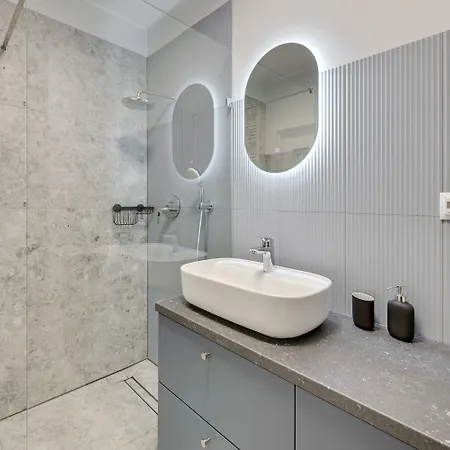 Rentplanet - Chlebova 4* Danzica