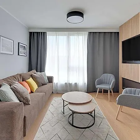 Rentplanet - Chlebova 3*