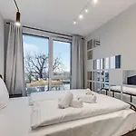 Rentplanet - Chlebova Hotel apartamentowy Gdańsk
