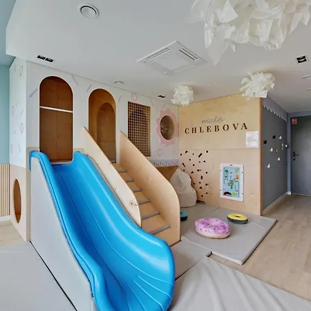 Lejlighedshotel Rentplanet - Chlebova 4*