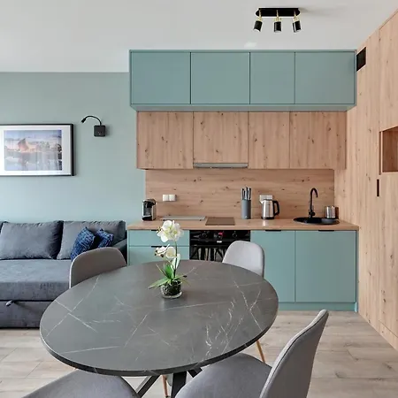 Rentplanet - Chlebova 4*